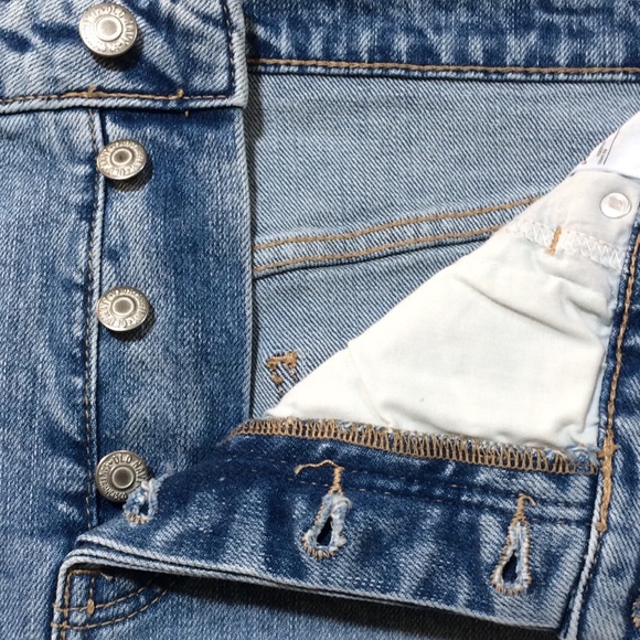 Old Navy High-Waisted Button-Fly Raw-Hem Jean Skirt - Picture 4 of 8